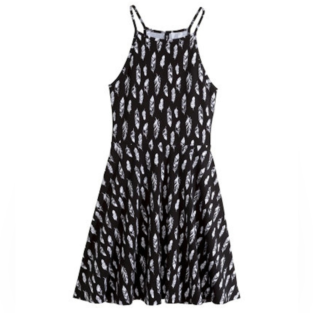 H&M Black and White Feather Print Fit-and-Flare Dress